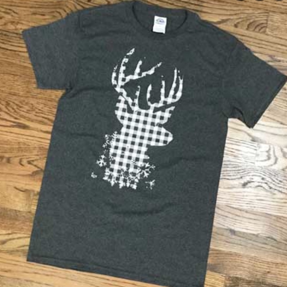 NWOT Plaid Reindeer Tee